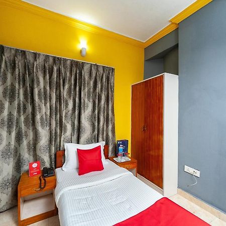 Hotel Manhattan Chennai Exterior foto